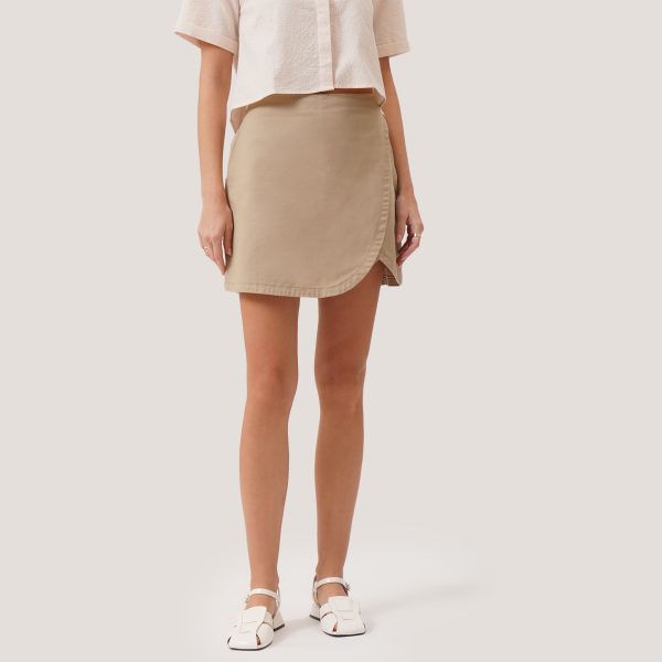 Curved Overlap Skort